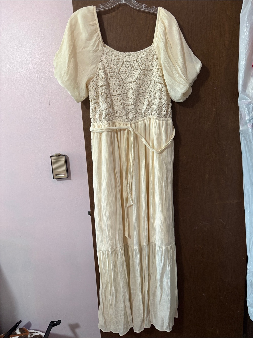 Cato Cream Crochet Bodice Maxi with Puff Sleeves